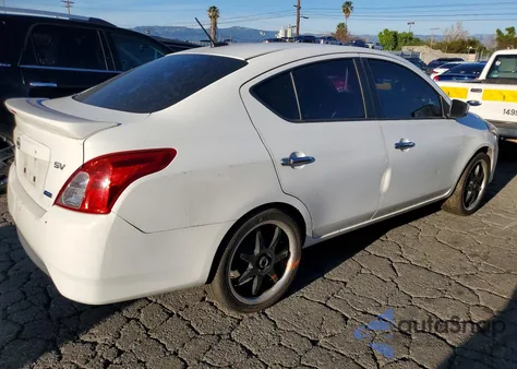 2015 Nissan Versa 1.6 Sv z USA, uszkodzony, nr VIN 3N1CN7APXFL906867